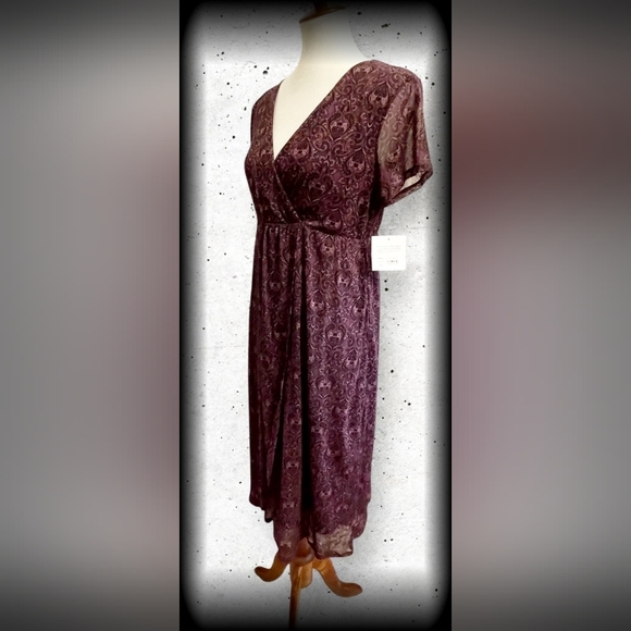 🔥Croft & Barrow XL Crossover Empire Waist Midi Plum Paisley wrap dress - Picture 3 of 16